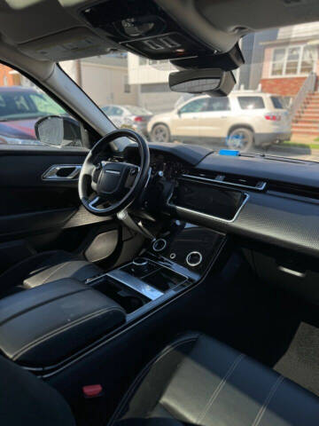 2018 Land Rover Range Rover Velar P250 R-Dynamic SE