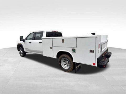 2025 GMC Sierra 3500HD CC Pro