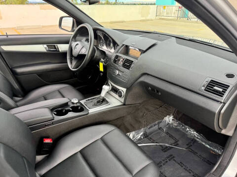 2009 Mercedes-Benz C-Class C 300 Sport