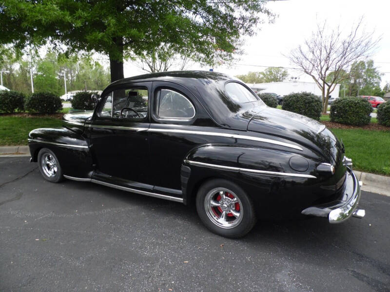 1948 Ford Deluxe