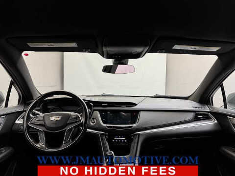 2022 Cadillac XT5 Luxury