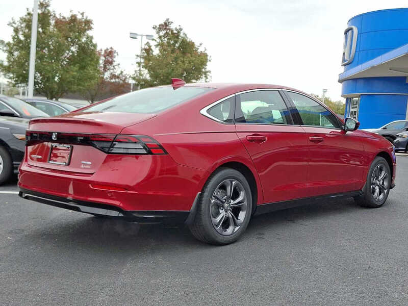 2025 Honda Accord Hybrid EX-L