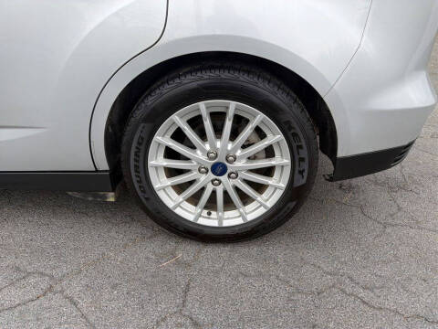 2015 Ford C-MAX Hybrid SE