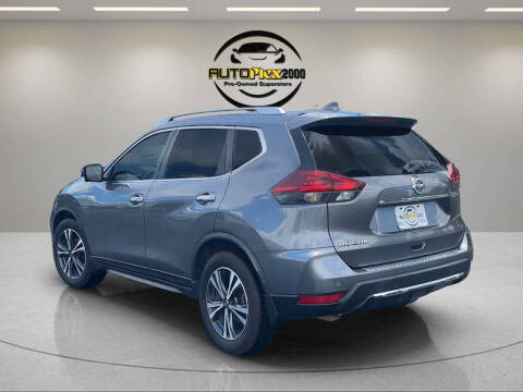 2020 Nissan Rogue SV