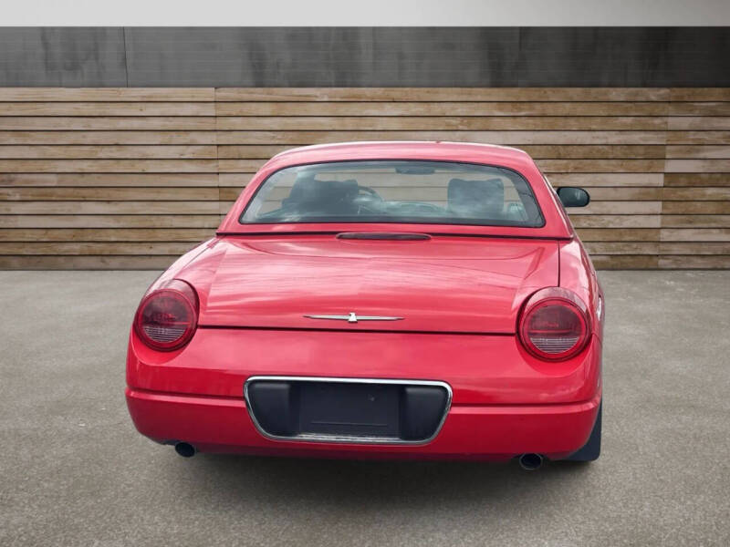 2003 Ford Thunderbird