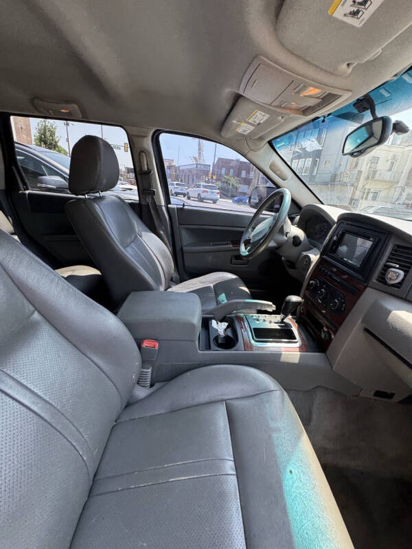 2006 Jeep Grand Cherokee Laredo