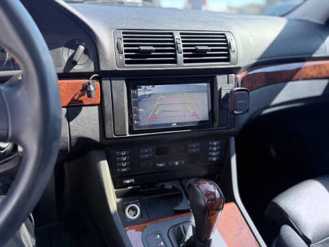 2002 BMW 5 Series 540i