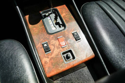 1987 Mercedes-Benz 560-Class 560 SL