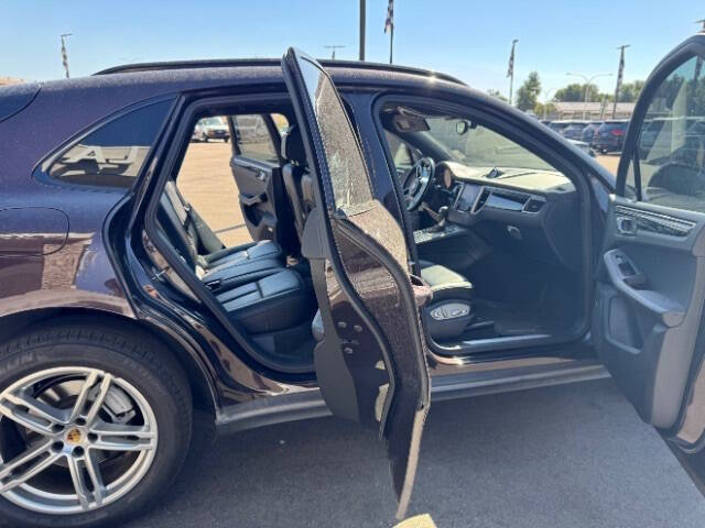 2017 Porsche Macan S