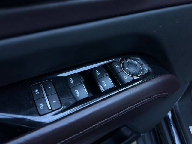 2021 Cadillac Escalade Sport Platinum