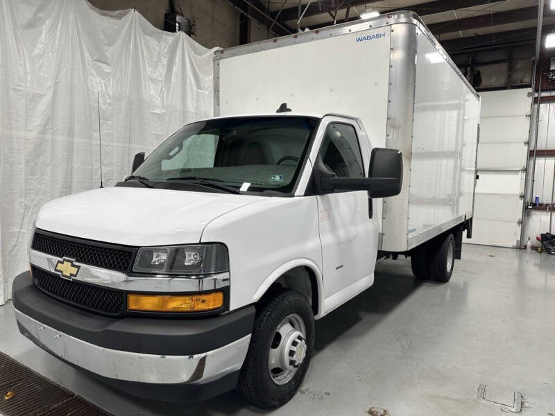 2022 Chevrolet Express 3500