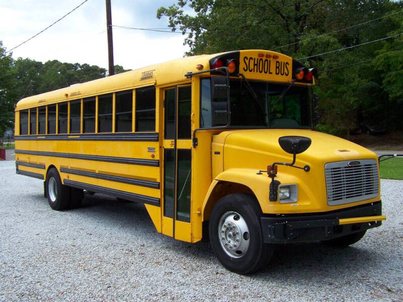 2005 Freightliner FS65 Chassis