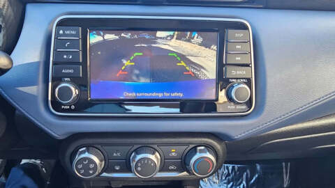 2023 Nissan Versa SV