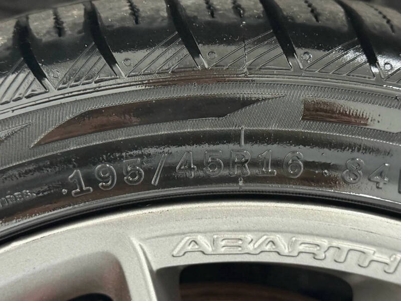 2013 FIAT 500 Abarth