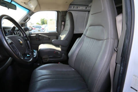 2021 Chevrolet Express 2500