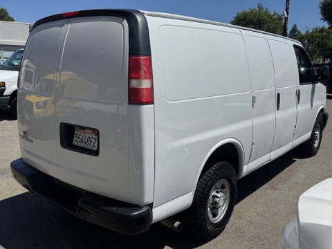 2017 Chevrolet Express 2500