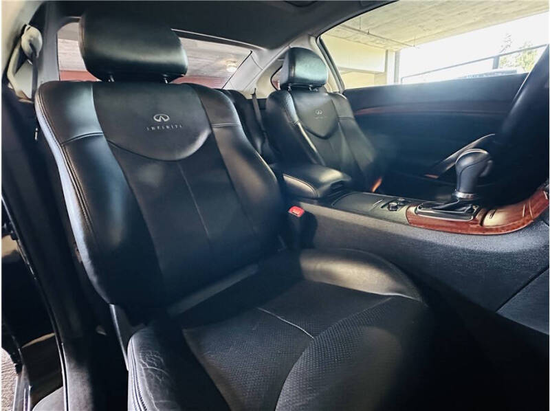 2009 Infiniti G37 Coupe Journey