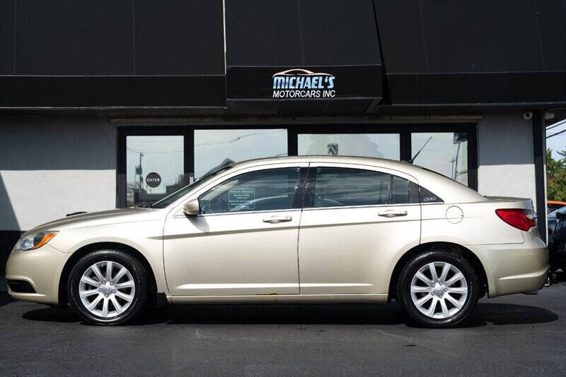 2011 Chrysler 200 Touring