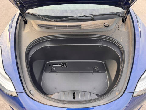 2019 Tesla Model 3 Standard Range Plus