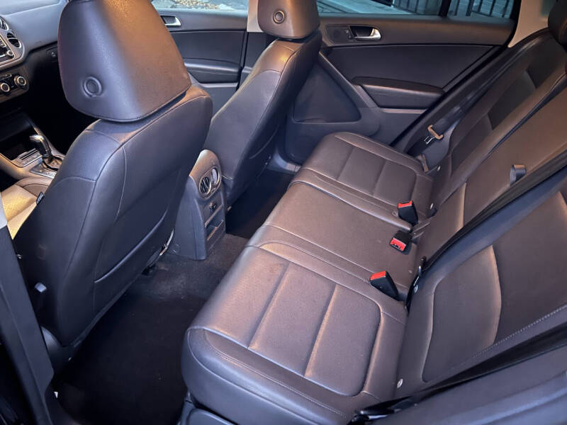 2011 Volkswagen Tiguan S