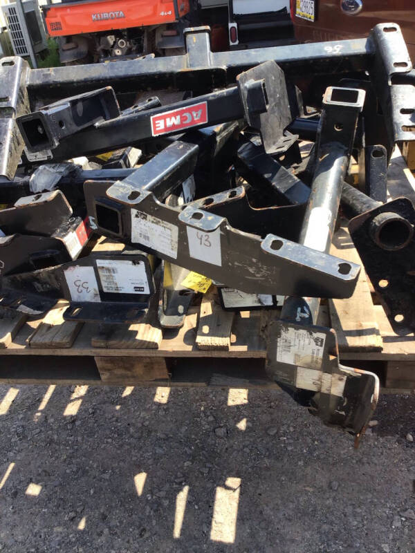 2027 Multiple Hitches Hitch