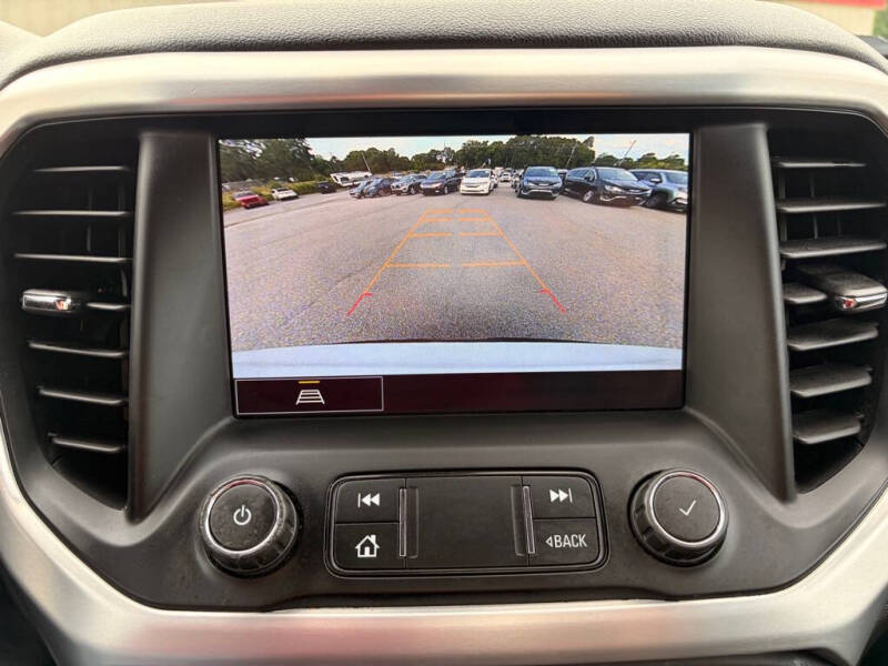 2021 GMC Acadia SLT