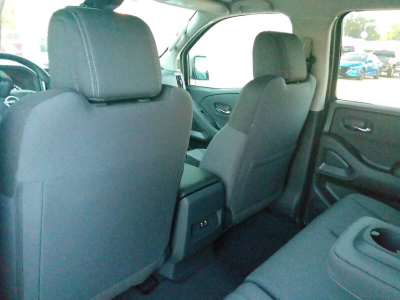 2026 Nissan Frontier SV