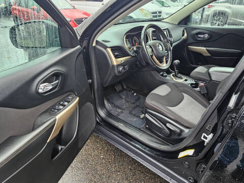 2018 Jeep Cherokee Latitude