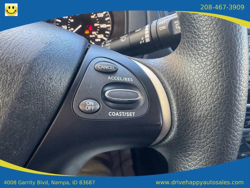 2020 Nissan Pathfinder S