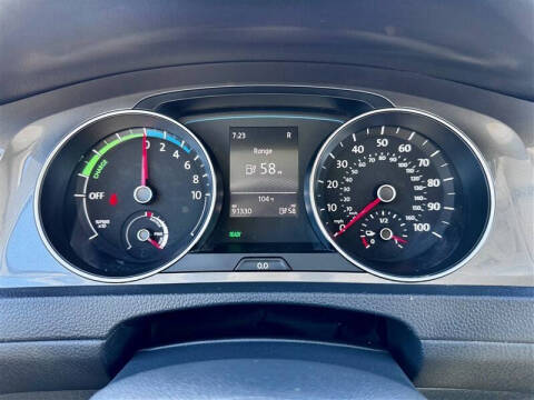 2016 Volkswagen e-Golf SE