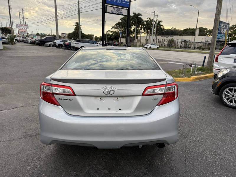 2012 Toyota Camry SE