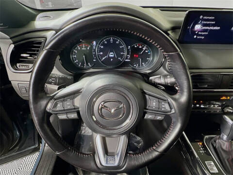 2023 Mazda CX-9 Carbon Edition