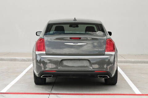 2019 Chrysler 300 Limited