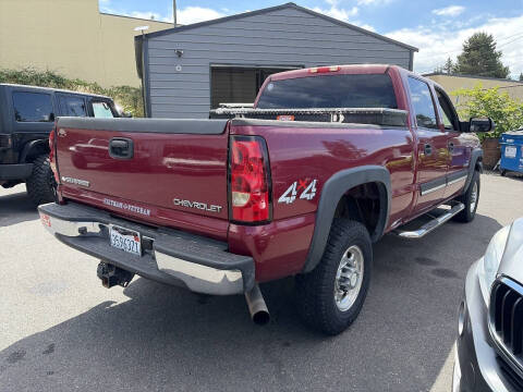 2005 Chevrolet Silverado 2500HD LS