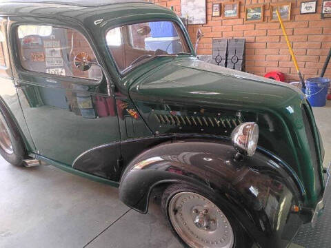 1951 Ford Anglia