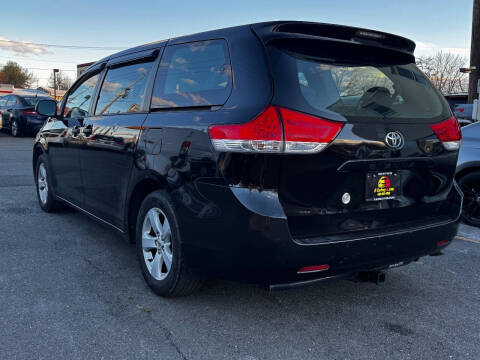 2014 Toyota Sienna L 7-Passenger