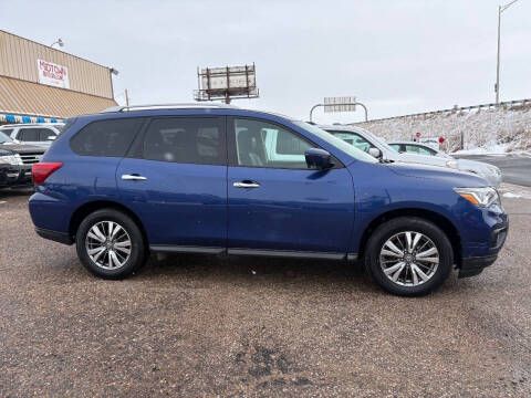 2020 Nissan Pathfinder SL