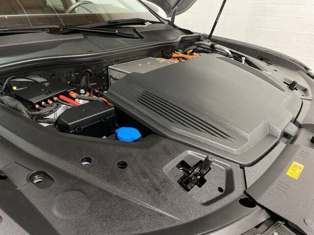 2023 Audi e-tron quattro Premium Plus