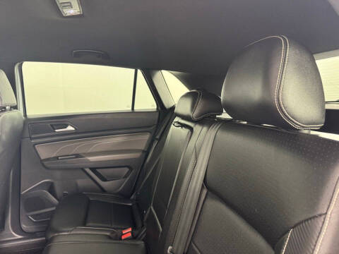 2022 Volkswagen Atlas Cross Sport V6 SE