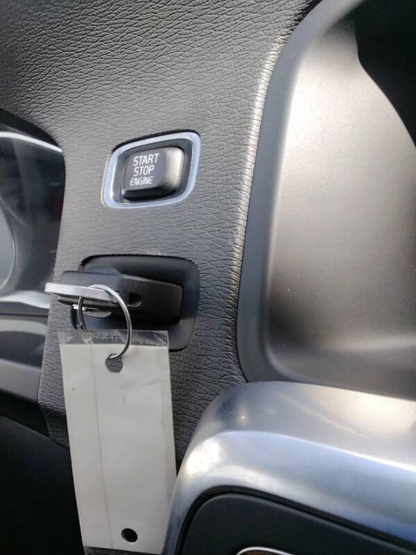 2015 Volvo V60 T5 Drive-E Platinum