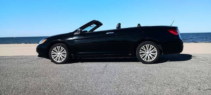 2011 Chrysler 200
