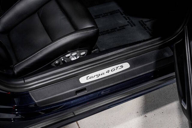 2019 Porsche 911 Targa 4 GTS