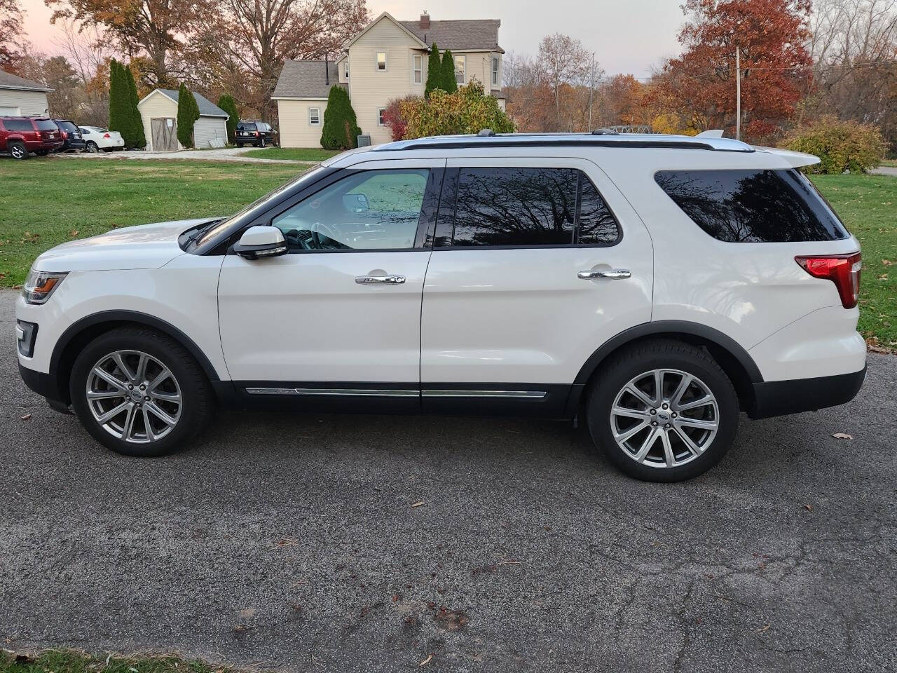 2017 Ford Explorer for sale at PRIMAX AUTO SALES LLC in Alliance, OH