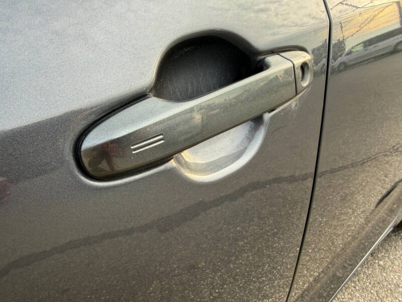 2012 Toyota Camry Hybrid XLE