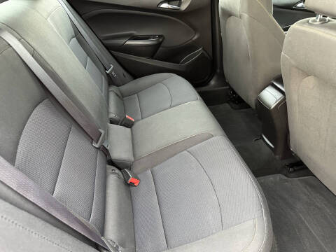 2017 Chevrolet Cruze LS Auto