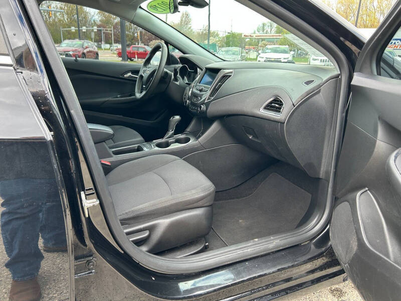 2019 Chevrolet Cruze LT
