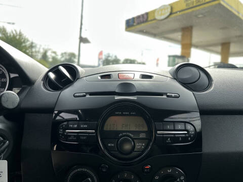 2013 Mazda MAZDA2 Sport