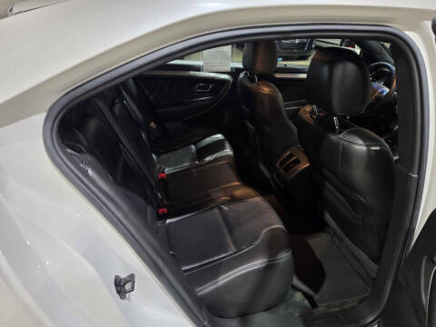 2016 Ford Taurus SEL