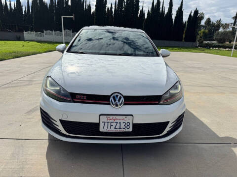 2016 Volkswagen Golf GTI Autobahn