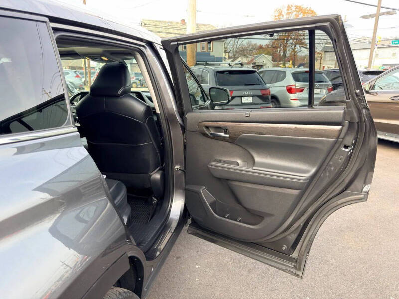 2021 Toyota Highlander Limited